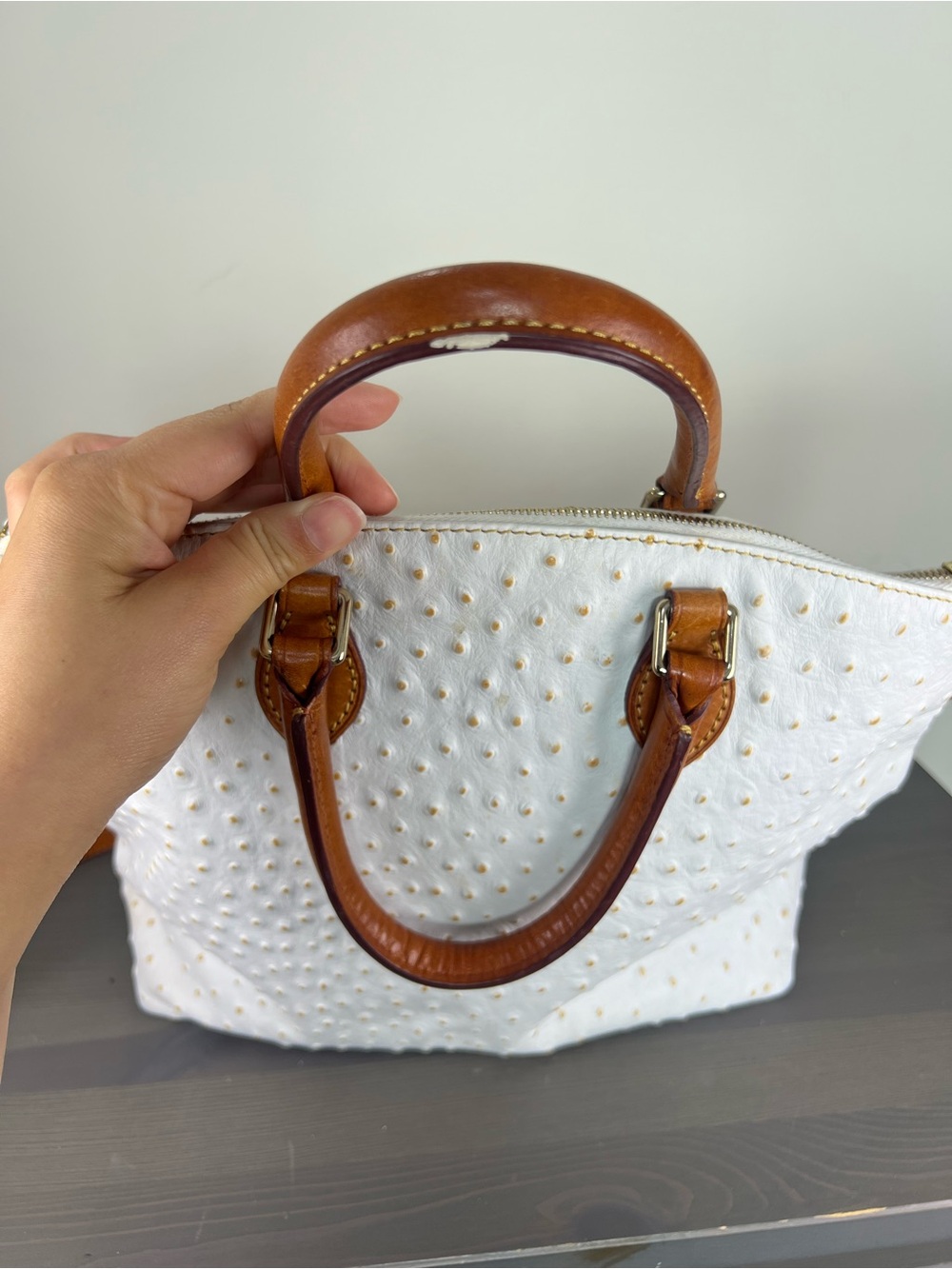 Dooney & Bourke White Ostrich Embossed Leather Satchel Tote Bag - Picture 6 of 16